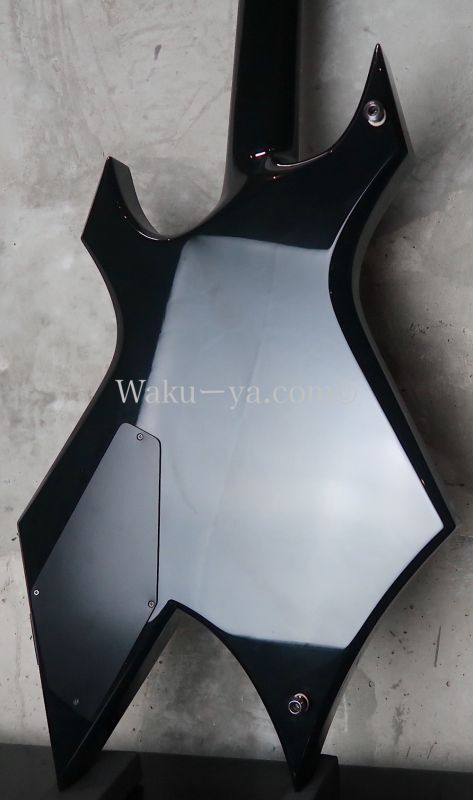 B.C.Rich USA Warlock Widow 4-string Bass / Black