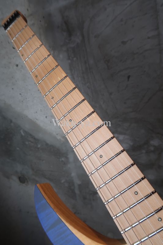 Skervesen Shoggie DC-6 String / Blue Burst