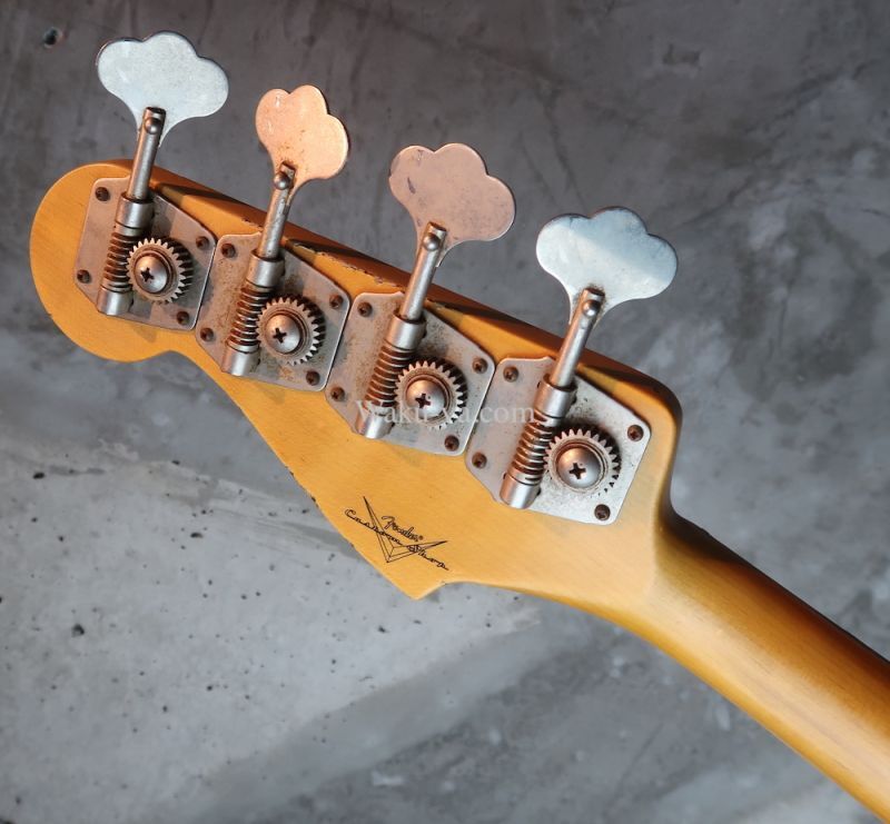 Fender USA Custom Shop '64s Jazz-Bass / Relic / Daphne Blue