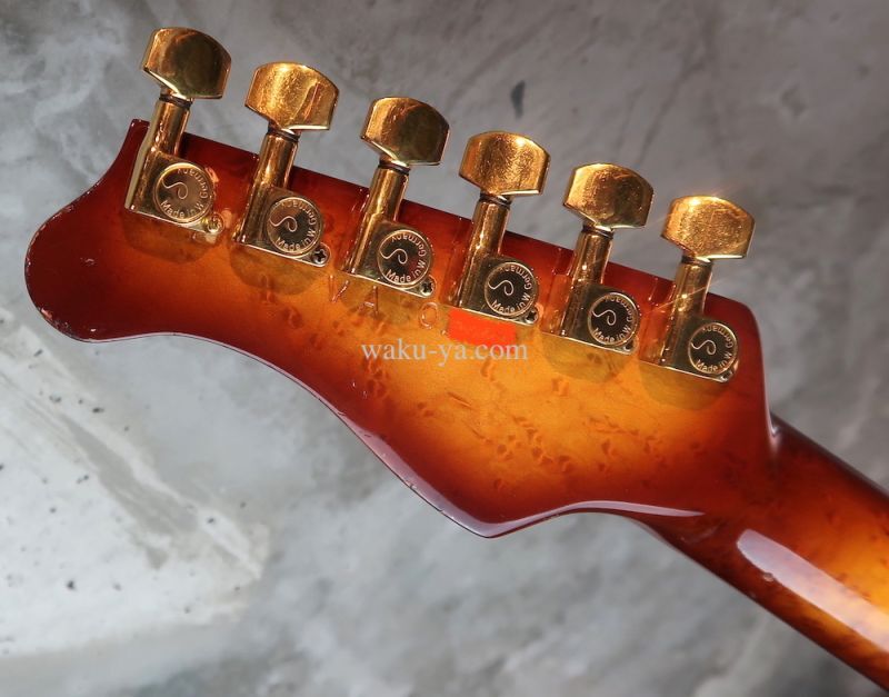 Valley Arts '84　Stratocaster HSH Quilted Maple Kahler / Sunburst