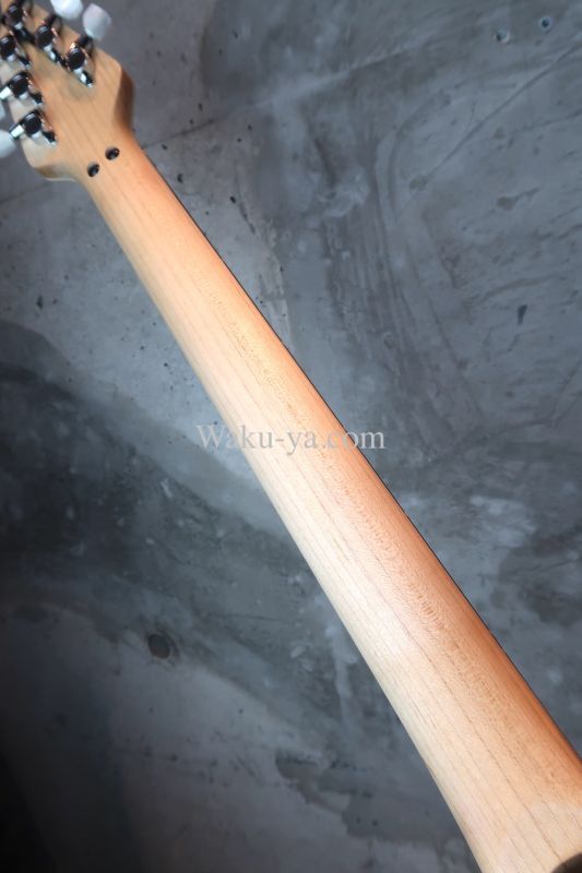 EVH Wolfgang "5A" Flamed Maple Top 3-Color Sunburst