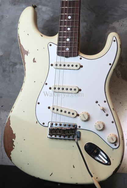 Fender Custom Shop '69　Stratocaster Heavy Relic / Vintage White