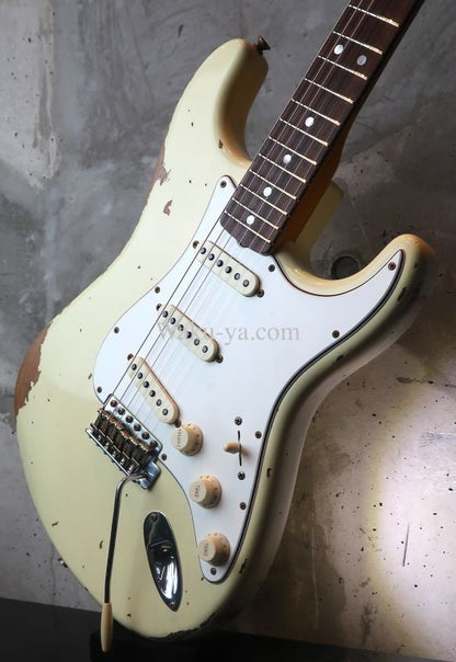 Fender Custom Shop '69　Stratocaster Heavy Relic / Vintage White