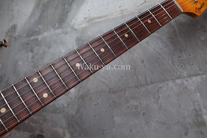 Fender CS '62 Stratocaster S-S-H / Heavy Relic / Sonic Blue