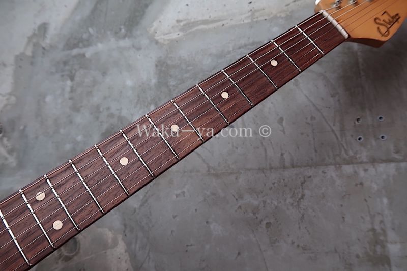 Suhr Classic Antique Shell Pink / Aged by Master Builder J. W. Black