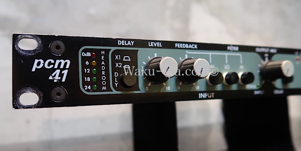 Lexicon PCM-41 Digital Delay Processor