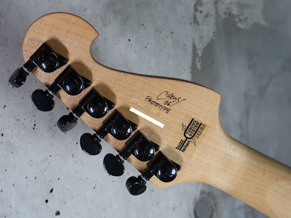 Washburn N4 Nuno Bettencourt White Prototype / Black Hardware