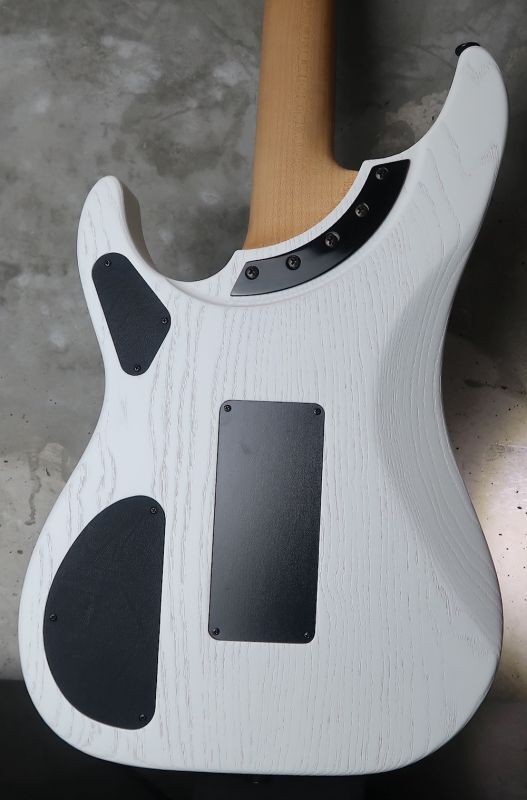 Washburn N4 Nuno Bettencourt White Prototype / Black Hardware