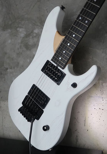 Washburn N4 Nuno Bettencourt White Prototype / Black Hardware