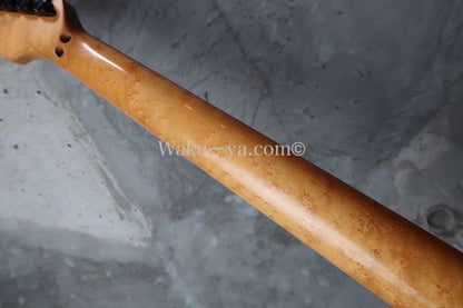 Valley Arts Custom Pro USA Quilt Maple Top 90's / Trans Black