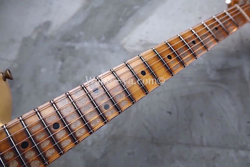 Fender Custom Shop '52 Telecaster Heavy Relic / Aged Nocaster Blonde  (1)