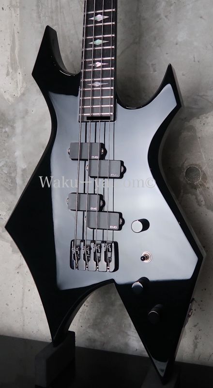 B.C.Rich USA Warlock Widow 4-string Bass / Black