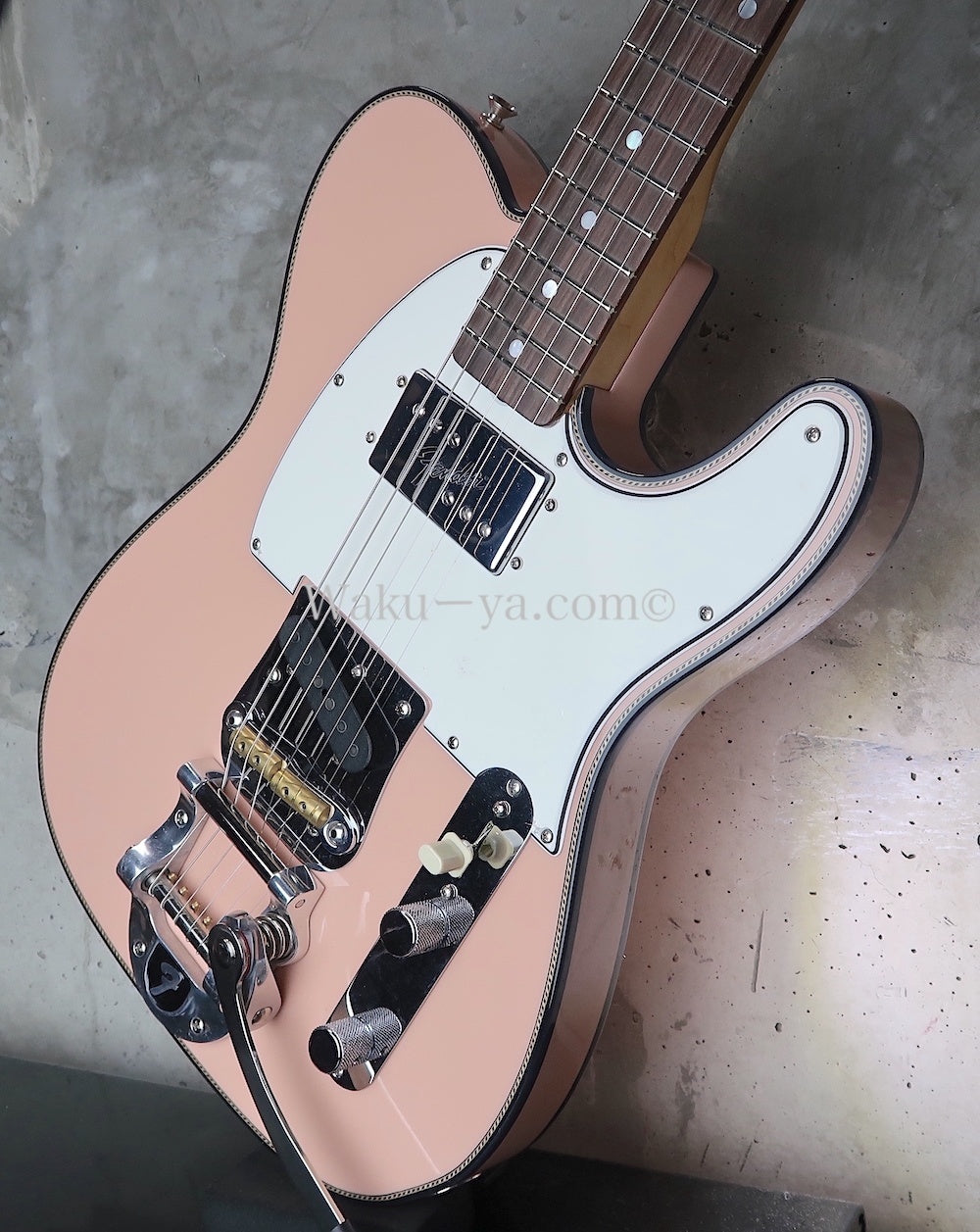Fender Custom Shop Limited Edition CuNiFe Telecaster Custom / Aged Shell Pink / Journeyman Relic