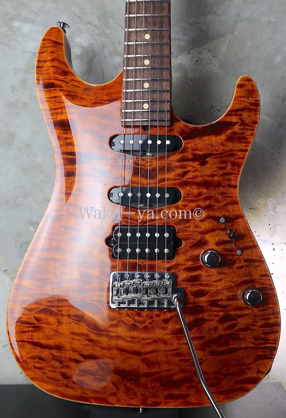 Suhr Modern Carve Top Standard / Root Beer Stain