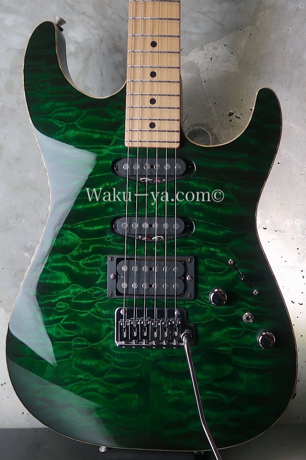Tom Anderson DropTop / Trans Green to Forest Burst