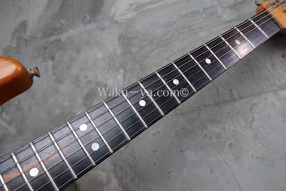 Valley Arts '78　Stratocaster SSS / Natural