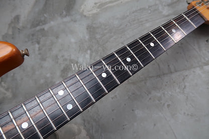 Valley Arts '78　Stratocaster SSS / Natural